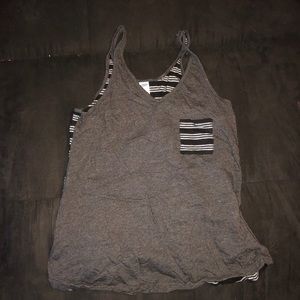 Two toned Old Navy Tank